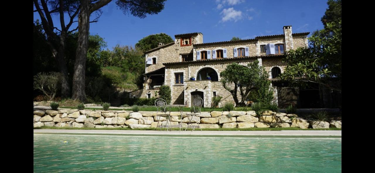 B&B Oasis Des Lavandes - Chambre Coqueliot Villeneuve-les-Avignon Luaran gambar